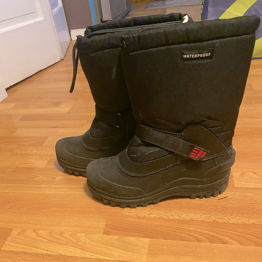Winter boots